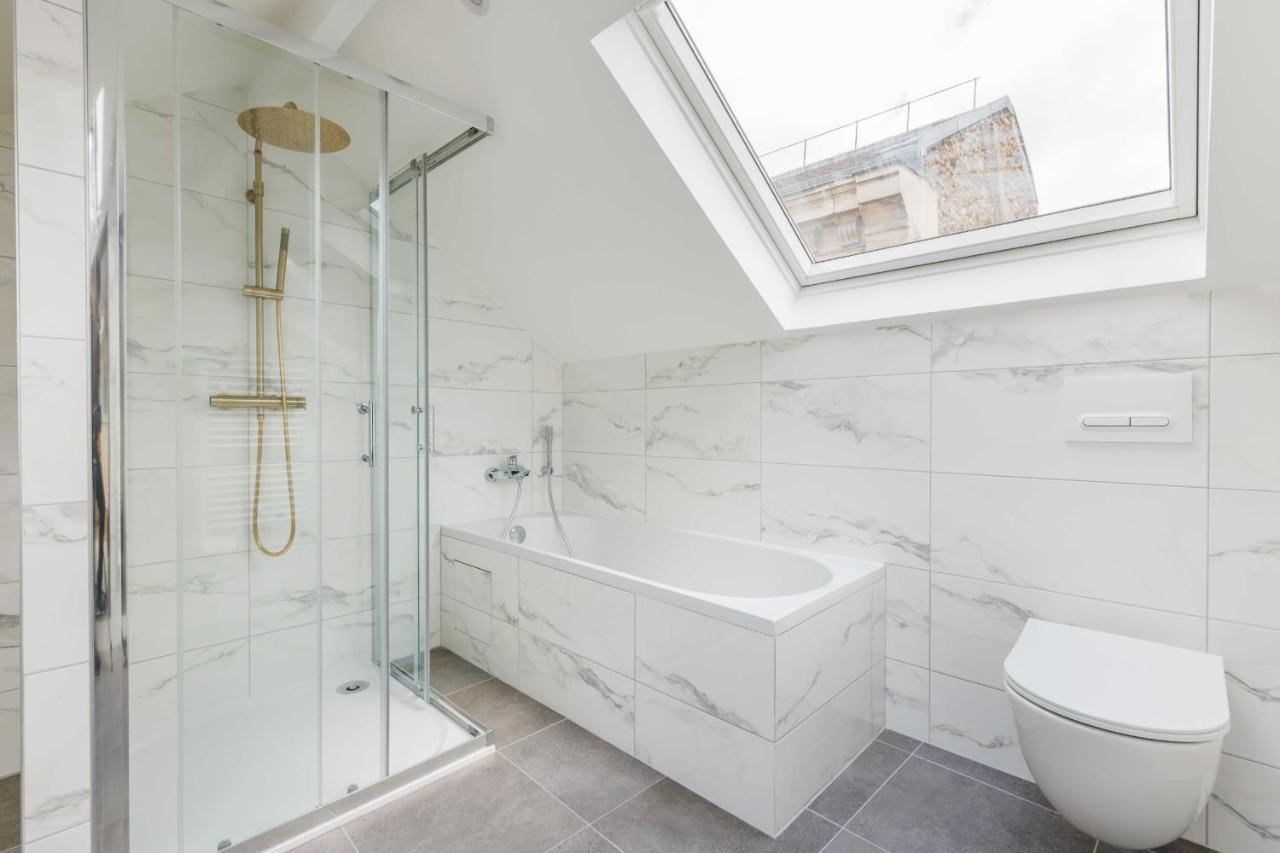 Charming Appart Duplex 7P2Br Le Marais Lägenhet Paris Exteriör bild