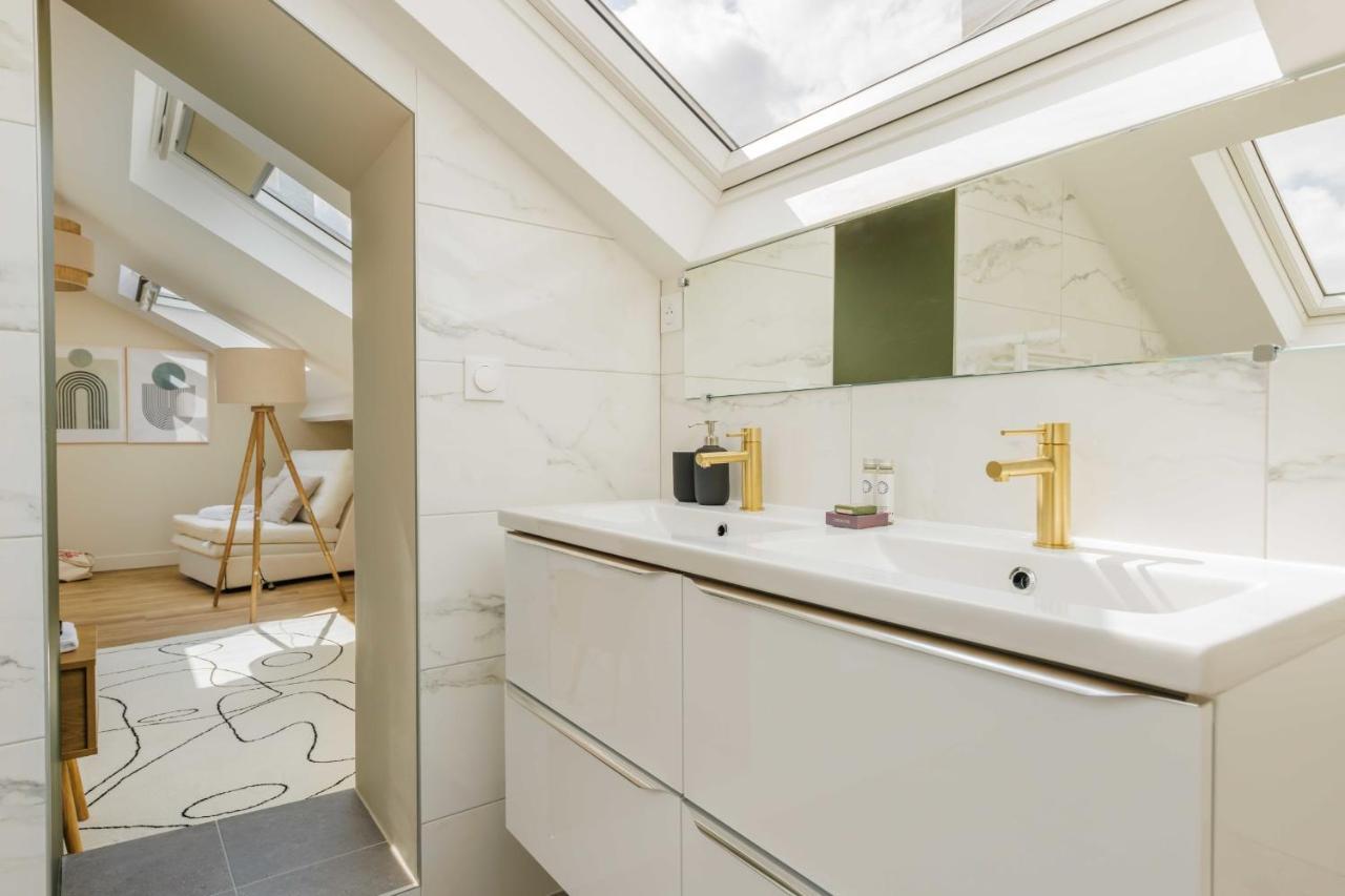 Charming Appart Duplex 7P2Br Le Marais Lägenhet Paris Exteriör bild